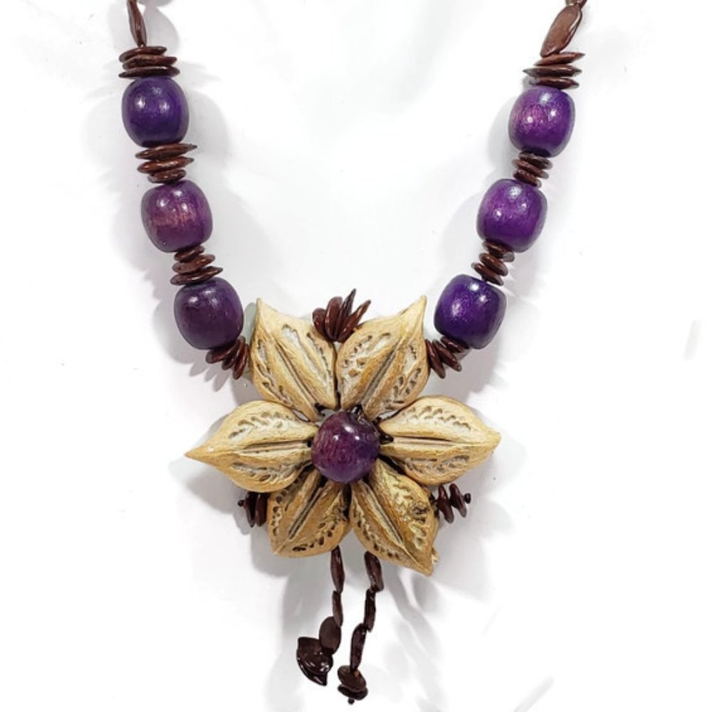 Vintage Peach Pit Necklace Flower Design Wood Bead